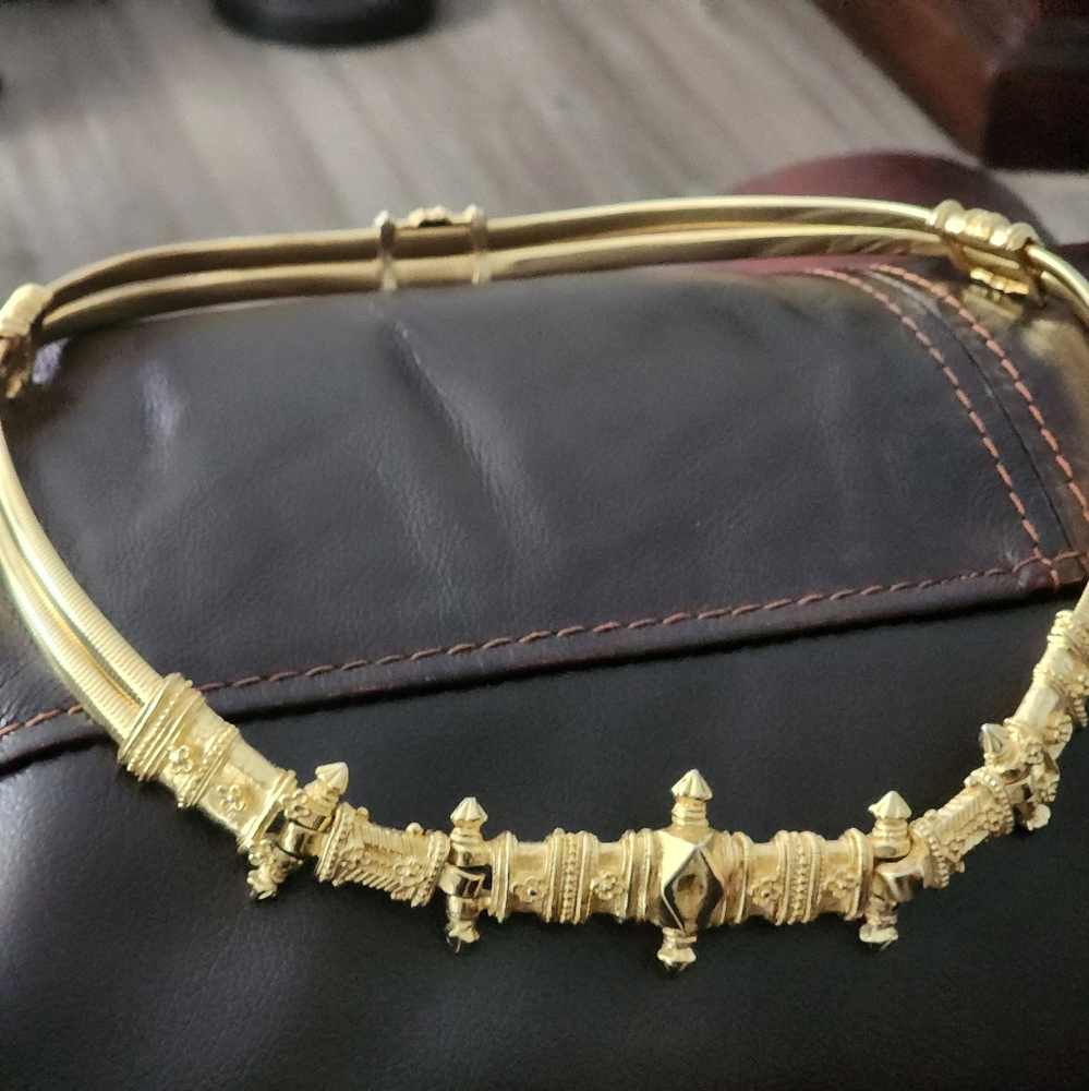 Judith Leiber vintage stretch gold metal belt